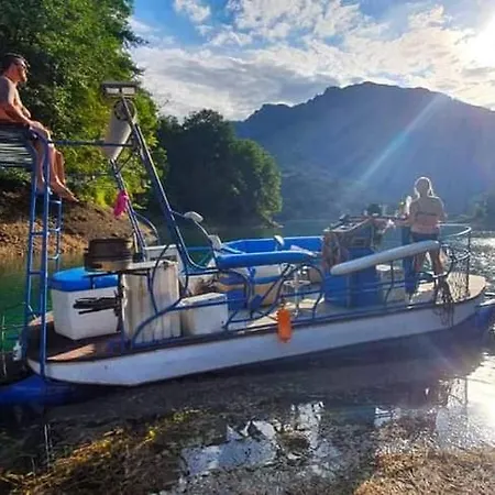 Adventure Land 度假居 Jablanica